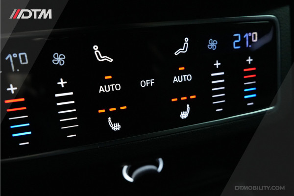 Audi A6 Limousine 50TFSIe Quattro S-Edition | Panoramadak  | Stoelverwarming | Apple Carplay Audi A6 Limousine 50TFSIe Quattro S-Edition | Panoramadak  | Stoelverwarming | Apple Carplay