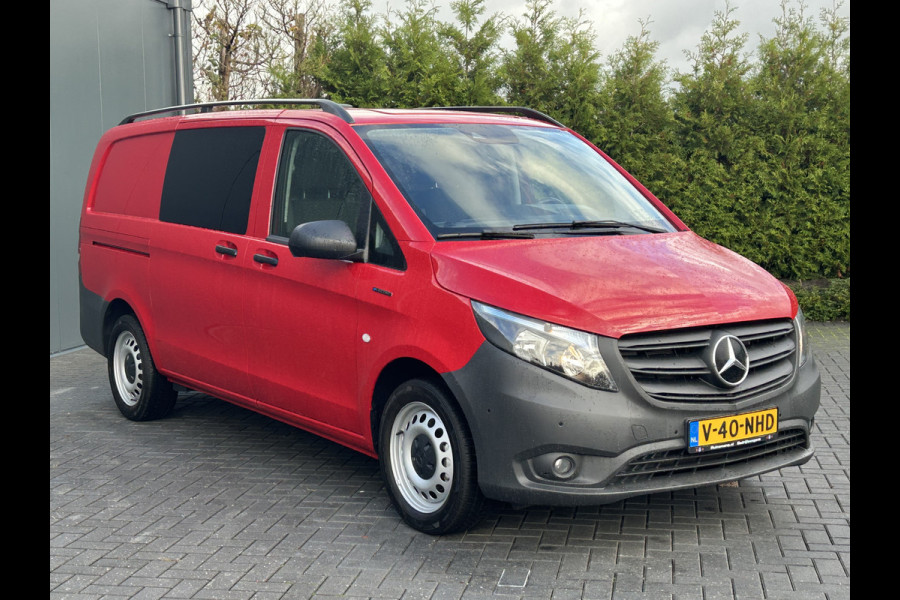 Mercedes-Benz eVito 66 kWh 116 PK BPM VRIJ / 14.706 KM !! / L2H1 / AUTOMAAT / ACHTERKLEP / AIRCO / CRUISE / NAVI / CARPLAY / STOELVERWARMING / 3-ZIT