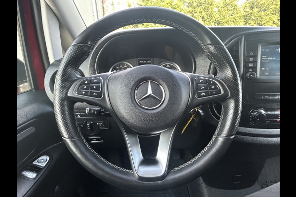 Mercedes-Benz eVito 66 kWh 116 PK BPM VRIJ / 14.706 KM !! / L2H1 / AUTOMAAT / ACHTERKLEP / AIRCO / CRUISE / NAVI / CARPLAY / STOELVERWARMING / 3-ZIT