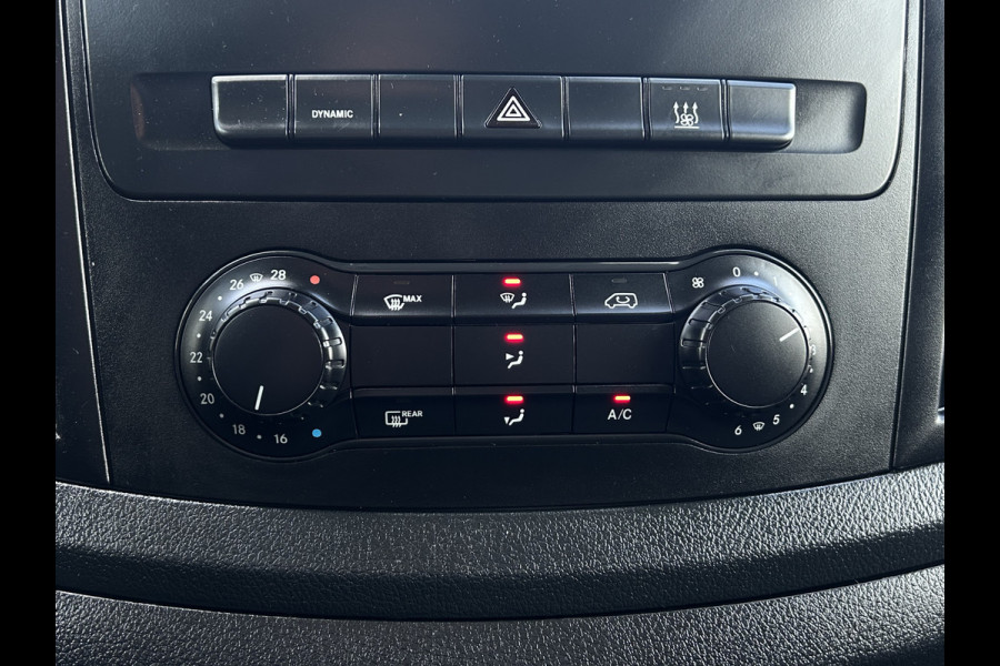 Mercedes-Benz eVito 66 kWh 116 PK BPM VRIJ / 14.706 KM !! / L2H1 / AUTOMAAT / ACHTERKLEP / AIRCO / CRUISE / NAVI / CARPLAY / STOELVERWARMING / 3-ZIT