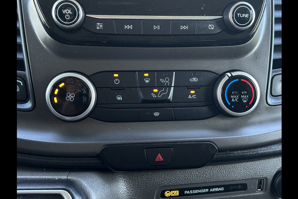 Ford Transit Custom 2.0 TDCI 130 PK AUTOMAAT / L2H1 / 1e EIGENAAR / 44.043 KM !! / AIRCO / ADAPTIVE CRUISE / NAVI / 3-ZITS