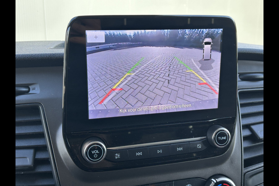 Ford Transit Custom 2.0 TDCI 130 PK AUTOMAAT / L2H1 / 1e EIGENAAR / 44.043 KM !! / AIRCO / ADAPTIVE CRUISE / NAVI / 3-ZITS