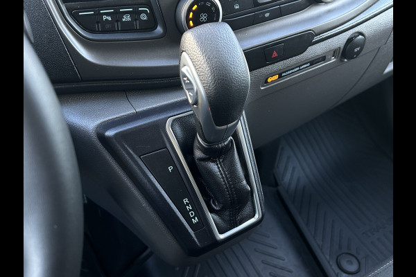 Ford Transit Custom 2.0 TDCI 130 PK AUTOMAAT / L2H1 / 1e EIGENAAR / 44.043 KM !! / AIRCO / ADAPTIVE CRUISE / NAVI / 3-ZITS