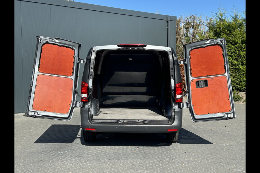 Mercedes-Benz Vito 114 CDI 136 PK / L2H1 / 1e EIG. / 35.924 KM !! / LED / ECC / CRUISE / NAVI / CAMERA / APPLE CARPLAY / PDC