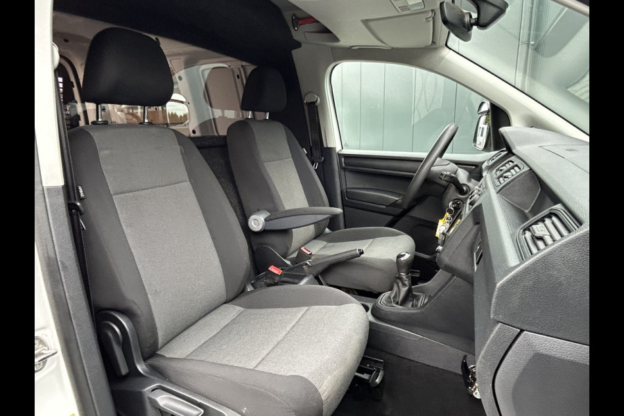 Volkswagen Caddy 2.0 TDI 123 PK 4x4 / 4-Motion / 6-BAK / 1e EIGENAAR / ACHTERKLEP / BOTT INRICHTING / TREKHAAK / AIRCO / CRUISE / NAVI / APPELE C