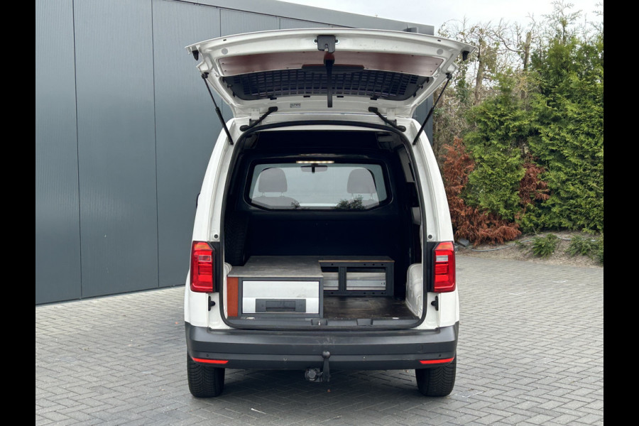 Volkswagen Caddy 2.0 TDI 123 PK 4x4 / 4-Motion / 6-BAK / 1e EIGENAAR / ACHTERKLEP / BOTT INRICHTING / TREKHAAK / AIRCO / CRUISE / NAVI / APPELE C