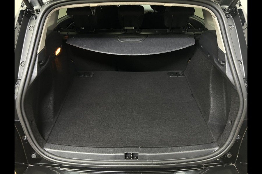 Renault Clio Estate Occasion 0.9 TCe Limited | Zwart | Airco | Tweedehands Renault Clio | Cruisecontrol | Bluetooth