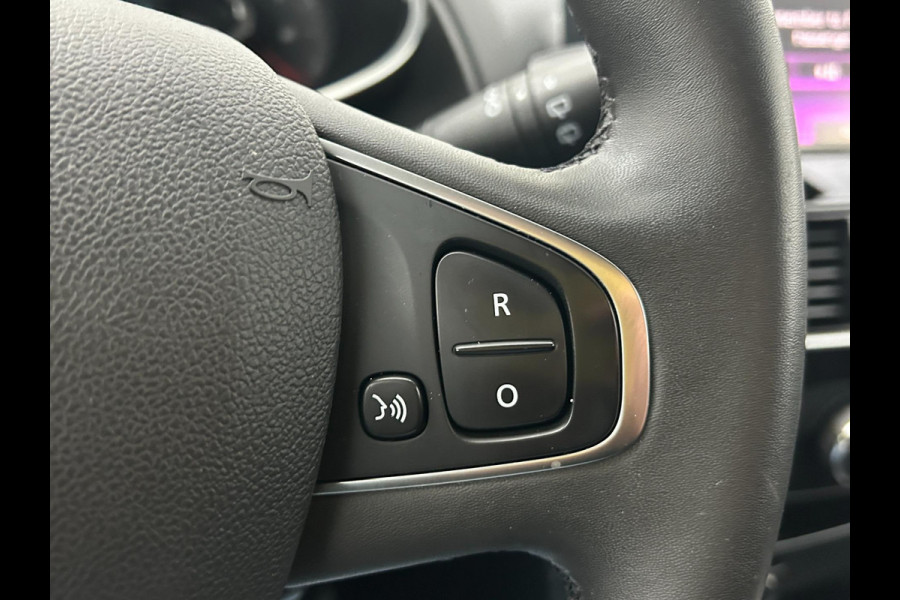 Renault Clio Estate Occasion 0.9 TCe Limited | Zwart | Airco | Tweedehands Renault Clio | Cruisecontrol | Bluetooth