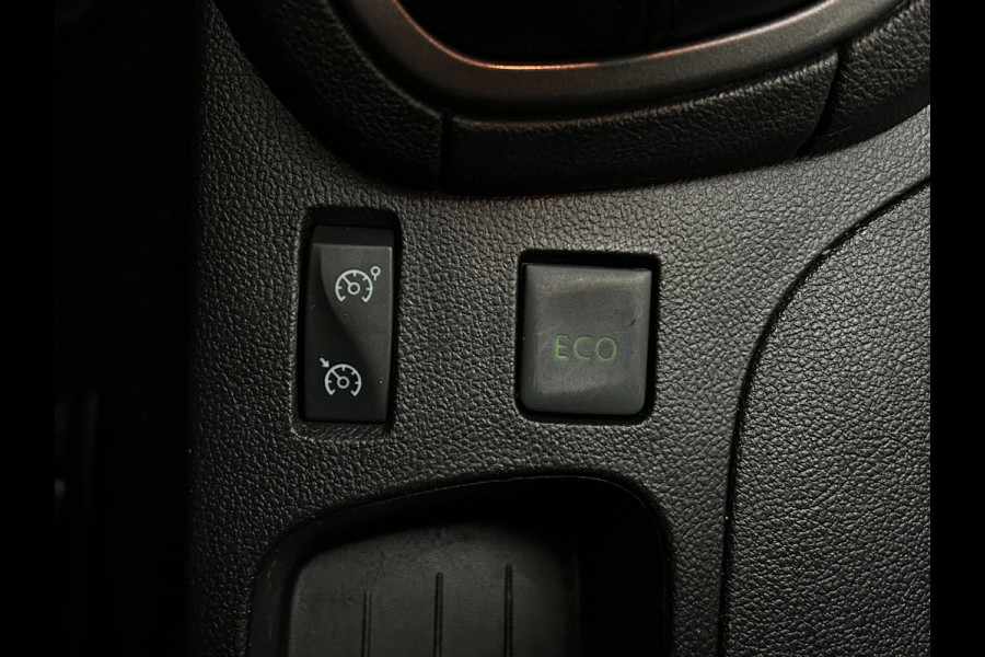 Renault Clio Estate Occasion 0.9 TCe Limited | Zwart | Airco | Tweedehands Renault Clio | Cruisecontrol | Bluetooth