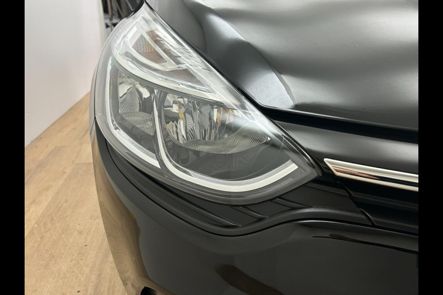 Renault Clio Estate Occasion 0.9 TCe Limited | Zwart | Airco | Tweedehands Renault Clio | Cruisecontrol | Bluetooth