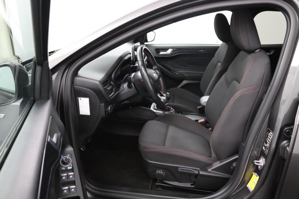 Ford FOCUS Wagon 1.0 EcoBoost Hybrid ST*ECC*NAVI*ACC*CAM*HAAK*TEL*