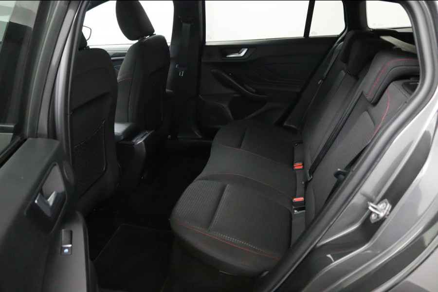 Ford FOCUS Wagon 1.0 EcoBoost Hybrid ST*ECC*NAVI*ACC*CAM*HAAK*TEL*