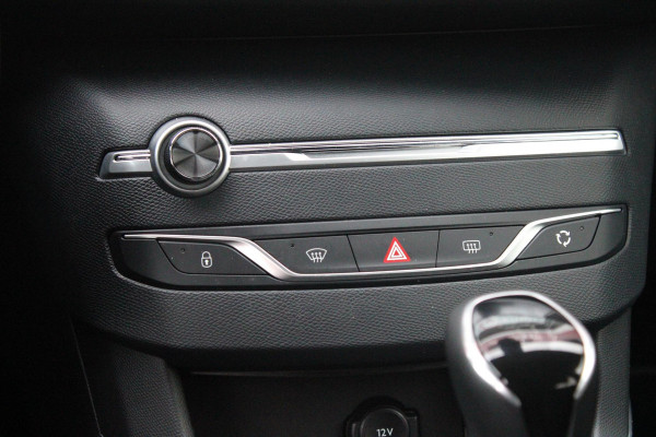 Peugeot 308 1.2 130PK GT-LINE | MASSAGE STOELEN | NAVIGATIE | APPLE CARPLAY/ANDROID AUTO | 17" LICHTMETALEN VELGEN | ALL SEASON BANDEN | FULL LED KOPLAMPEN | DAB+ RADIO | CLIMATE CONTROL | STOEL VERWARMING | CRUISE CONTROL | KEYLESS ENTRY/START | DODEHOEK BEWAKING | ACHTERUITRIJ CAMERA | PARKEERSENSOREN VOOR EN ACHTER |
