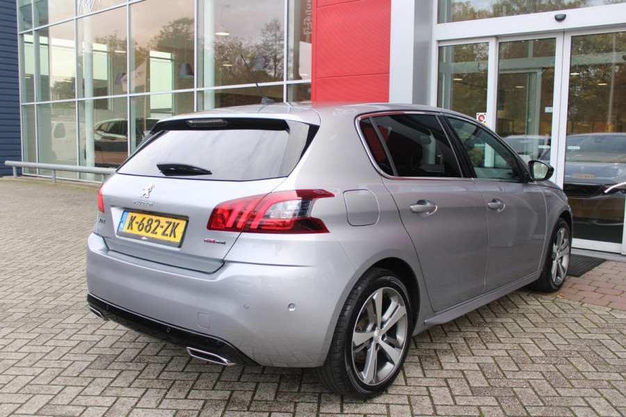 Peugeot 308 1.2 130PK GT-LINE | MASSAGE STOELEN | NAVIGATIE | APPLE CARPLAY/ANDROID AUTO | 17" LICHTMETALEN VELGEN | ALL SEASON BANDEN | FULL LED KOPLAMPEN | DAB+ RADIO | CLIMATE CONTROL | STOEL VERWARMING | CRUISE CONTROL | KEYLESS ENTRY/START | DODEHOEK BEWAKING | ACHTERUITRIJ CAMERA | PARKEERSENSOREN VOOR EN ACHTER |