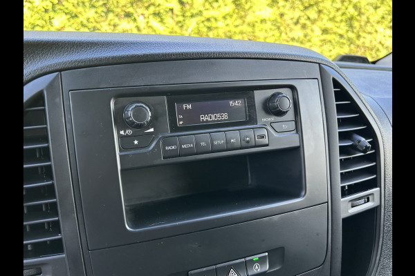 Mercedes-Benz Vito 110 CDI 102 PK RWD / L2H1 / 1e EIGENAAR / TREKHAAK / 50.667 KM !! / AIRCO / CRUISE / BLUETOOTH
