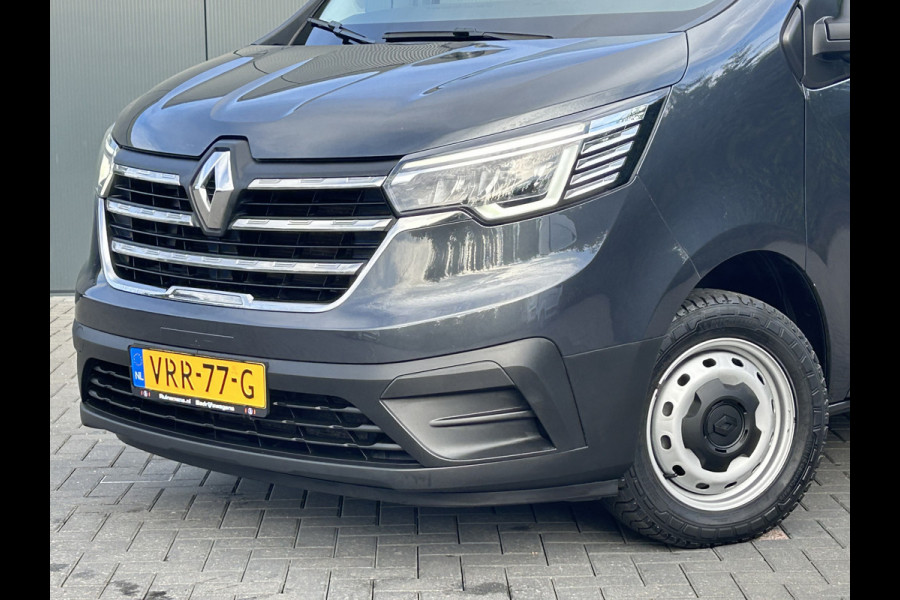 Renault Trafic 2.0 dCi WORK EDITION / L2H1 / 1e EIG. / 75.372 KM!! / AIRCO / CRUISE / NAVI / BLUETOOTH / TREKHAAK / 3-ZITS