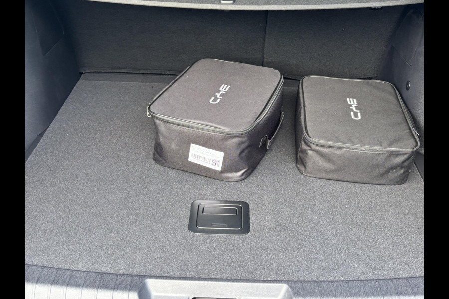 BYD SEAL U 1.5 DM-i FWD Comfort 26,6kWh | UNIEK IN NL! tot 125km electrisch rijbereik | 6 jaar volledige BYD GARANTIE