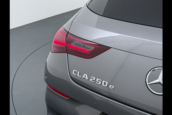 Mercedes-Benz CLA-Klasse Shooting Brake 250 e AMG line | Pano Memory Keyless HUD Multibeam 360 Camera