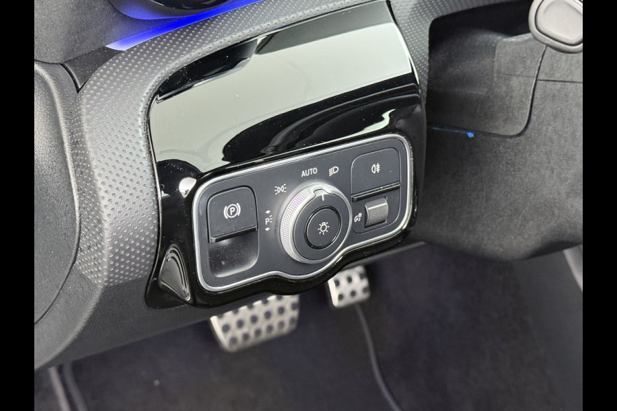 Mercedes-Benz CLA-Klasse Shooting Brake 250 e AMG line | Pano Memory Keyless HUD Multibeam 360 Camera