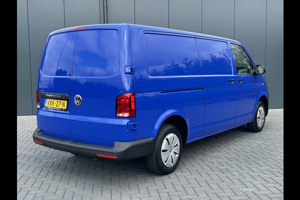 Volkswagen Transporter 2.0 TDI 150 PK AUTOMAAT DSG COMFORTLINE EXE / L2H1 / 1e EIG. / 24.504KM !! / AIRCO / CRUISE / NAVI / APPLE CARPLAY / 3 - ZITS