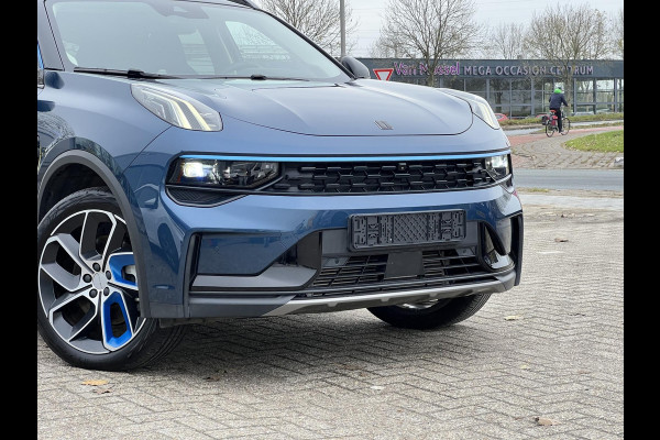 Lynk & Co 01 1.5 261 pk | PHEV | 360 Camera | Adaptieve Cruise | Elek. Achterklep | Panorama dak | Stoelverwarming | 1.800kg Trekgewicht