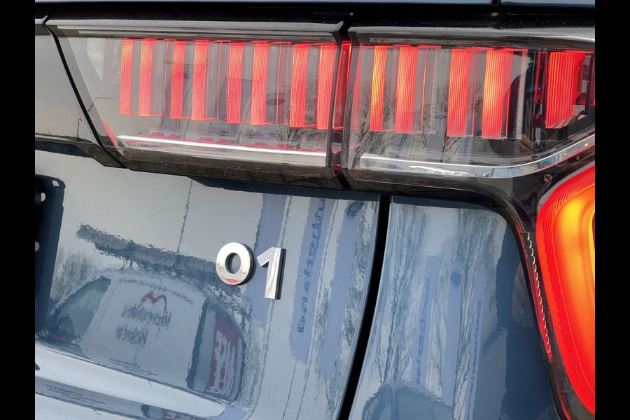 Lynk & Co 01 1.5 261 pk | PHEV | 360 Camera | Adaptieve Cruise | Elek. Achterklep | Panorama dak | Stoelverwarming | 1.800kg Trekgewicht