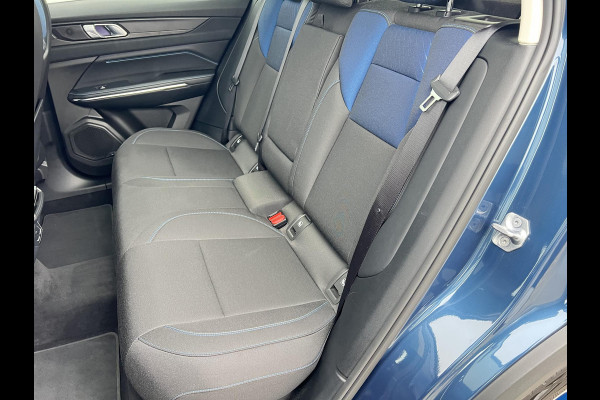 Lynk & Co 01 1.5 261 pk | PHEV | 360 Camera | Adaptieve Cruise | Elek. Achterklep | Panorama dak | Stoelverwarming | 1.800kg Trekgewicht