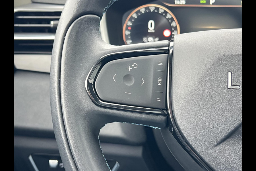 Lynk & Co 01 1.5 261 pk | PHEV | 360 Camera | Adaptieve Cruise | Elek. Achterklep | Panorama dak | Stoelverwarming | 1.800kg Trekgewicht