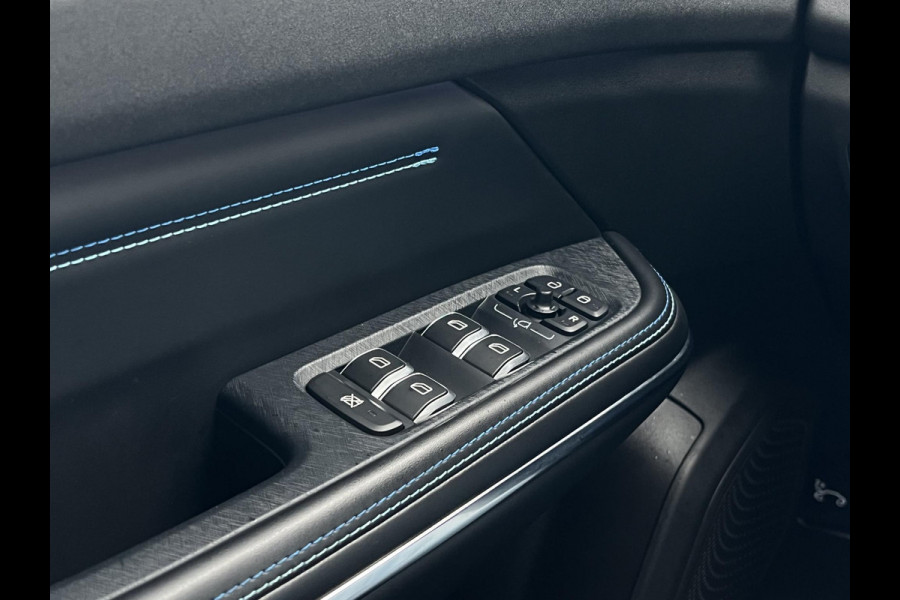 Lynk & Co 01 1.5 261 pk | PHEV | 360 Camera | Adaptieve Cruise | Elek. Achterklep | Panorama dak | Stoelverwarming | 1.800kg Trekgewicht