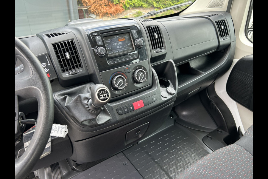 Peugeot Boxer 2.0 164 PK EURO 6 / PICK UP / OPEN LAADBAK / 49.917KM !! / 1e EIG. / 7-PERS DUBBELE CABINE / TREKHAAK / AIRCO / BLUETOOTH