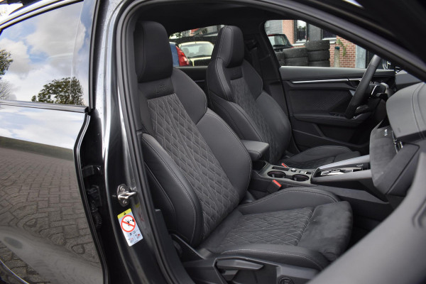 Audi A3 Sportback 35 TFSI S edition S-Line Pano Lane Kuip ACC Camera Audi A3 Sportback 35 TFSI S edition S-Line Pano Lane Kuip ACC Camera