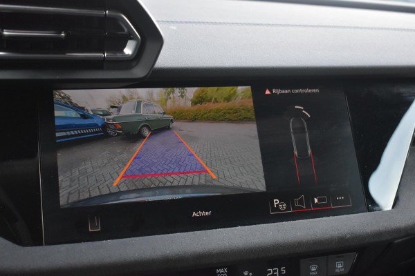 Audi A3 Sportback 35 TFSI S edition S-Line Pano Lane Kuip ACC Camera Audi A3 Sportback 35 TFSI S edition S-Line Pano Lane Kuip ACC Camera
