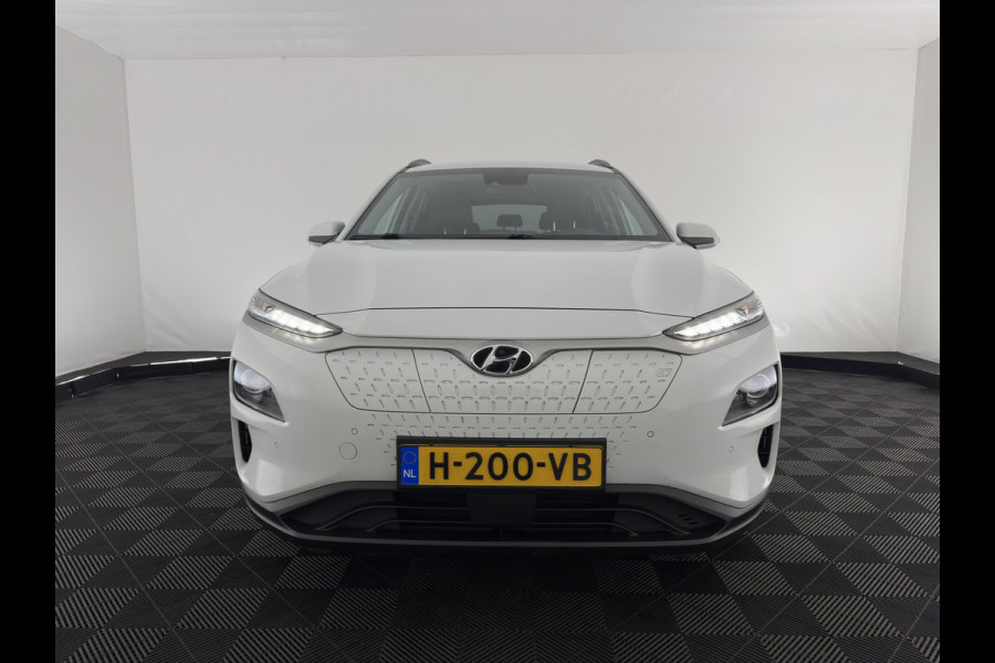 Hyundai Kona EV Premium 64 kWh {SOH-100%} [ 3-Fase ] (INCL-BTW) *LEATHER | KRELL-AUDIO | HEAD-UP | FULL-LED | NAVI-FULLMAP | DAB | ADAPT.CRUISE | KEYLESS | CAMERA | BLIND-SPOT | LANE-ASSIST | DIGI-COCKPIT | COMFORT-SEATS | 17''ALU*