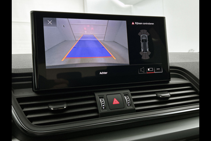 Audi Q5 55 TFSI e S-Line edition Competition(Dealer OndH, Navi, Carplay, Digi Dash, StoelV, Adapt Cruise, Parkeersensoren, Etc) Audi Q5 55 TFSI e S-Line edition Competition(Dealer OndH, Navi, Carplay, Digi Dash, StoelV, Adapt Cruise, Parkeersensoren, Etc)