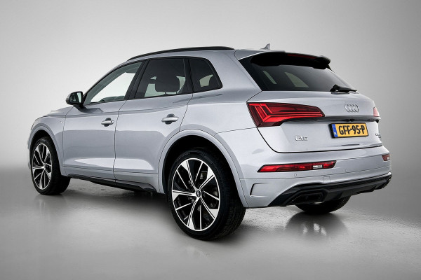 Audi Q5 55 TFSI e S-Line edition Competition(Dealer OndH, Navi, Carplay, Digi Dash, StoelV, Adapt Cruise, Parkeersensoren, Etc) Audi Q5 55 TFSI e S-Line edition Competition(Dealer OndH, Navi, Carplay, Digi Dash, StoelV, Adapt Cruise, Parkeersensoren, Etc)