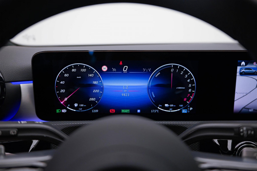 Mercedes-Benz A-Klasse A250 e AMG Line |Pano|ALPINEGRAU|Ambient|Dodehoek|