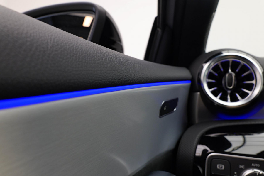 Mercedes-Benz A-Klasse A250 e AMG Line |Pano|ALPINEGRAU|Ambient|Dodehoek|