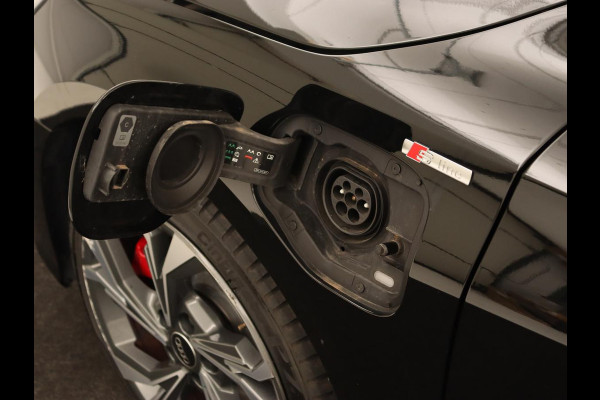 Audi A3 45 TFSI e S Line | Stoelverwarming | Camera | Sfeerverlichting | Virtual Cockpit | Carplay | Navigatie | Sportstoelen | 18'' | Climate control | PHEV | Plug In Audi A3 45 TFSI e S Line | Stoelverwarming | Camera | Sfeerverlichting | Virtual Cockpit | Carplay | Navigatie | Sportstoelen | 18'' | Climate control | PHEV | Plug In