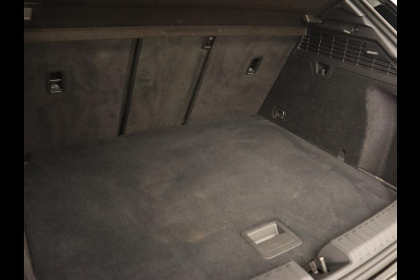 Audi A3 45 TFSI e S Line | Stoelverwarming | Camera | Sfeerverlichting | Virtual Cockpit | Carplay | Navigatie | Sportstoelen | 18'' | Climate control | PHEV | Plug In Audi A3 45 TFSI e S Line | Stoelverwarming | Camera | Sfeerverlichting | Virtual Cockpit | Carplay | Navigatie | Sportstoelen | 18'' | Climate control | PHEV | Plug In