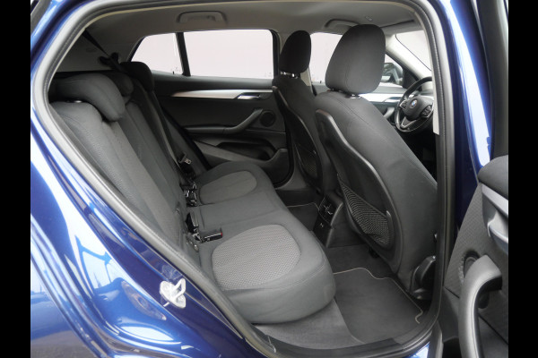 BMW X2 sDrive18i EXECUTIVE | AUTOMAAT | LED | ELEK KLEP | NAVIGATIE | NL-AUTO!! BMW X2 sDrive18i EXECUTIVE | AUTOMAAT | LED | ELEK KLEP | NAVIGATIE | NL-AUTO!!