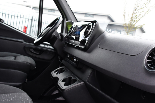 Mercedes-Benz Sprinter 319 V6 3.0 CDI L3H2 DC PB Edition Full options, Adaptieve Cruise, 360 Camera, 10,5'' Mbux, LED, Automaat, BPM Vrij!