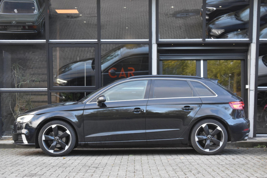 Audi A3 Sportback 1.4 TFSI CoD Sport S Line Edition Virtual Lane ACC Audi A3 Sportback 1.4 TFSI CoD Sport S Line Edition Virtual Lane ACC
