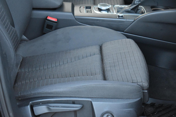 Audi A3 Sportback 1.4 TFSI CoD Sport S Line Edition Virtual Lane ACC Audi A3 Sportback 1.4 TFSI CoD Sport S Line Edition Virtual Lane ACC