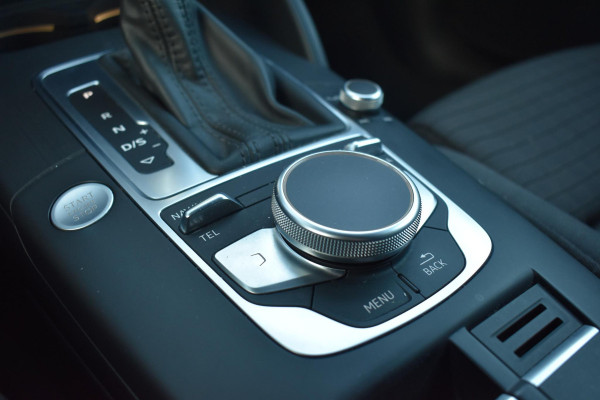 Audi A3 Sportback 1.4 TFSI CoD Sport S Line Edition Virtual Lane ACC Audi A3 Sportback 1.4 TFSI CoD Sport S Line Edition Virtual Lane ACC