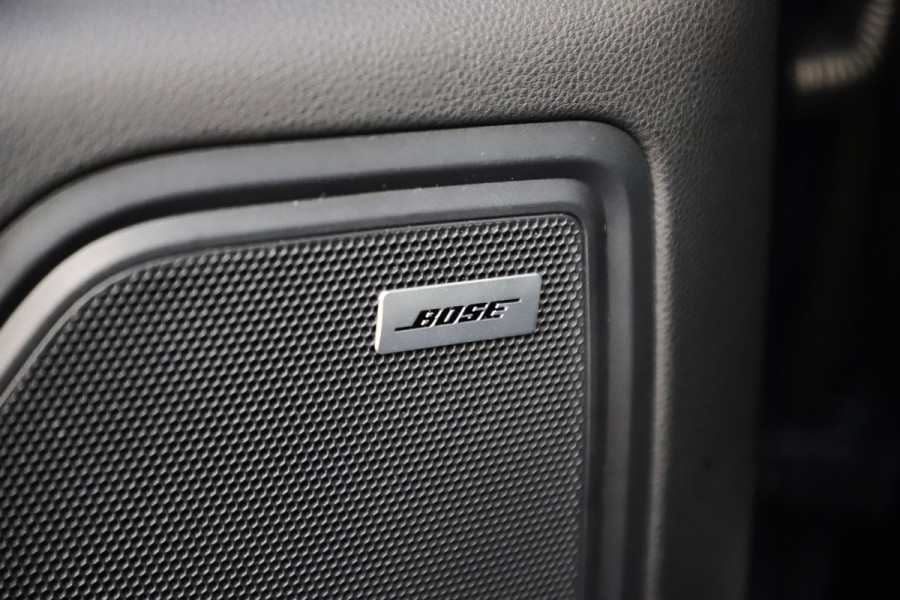 Porsche Macan 2.0 | 252PK | Luchtvering (PASM) | Pano | 14-Weg Comfortstoelen | Memory | Bose | Matrix-led | Stoelverw. | Trekhaak | Dealer on