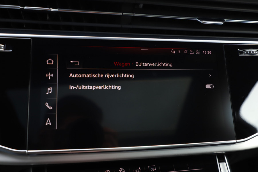 Audi Q7 55 TFSI e quattro S-line | 394PK | Luchtvering | Keyless-go | Sfeerverlichting | Memory | Bose | Pano | Leder | ACC | Standkache Audi Q7 55 TFSI e quattro S-line | 394PK | Luchtvering | Keyless-go | Sfeerverlichting | Memory | Bose | Pano | Leder | ACC | Standkache