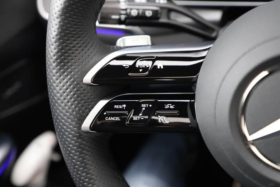 Mercedes-Benz GLC 400e AMG 4-Matic | 381PK | Pano | Sfeerverlichting | Digital-light | Memory | Distronic+ | Trekhaak | Standkachel | Stuurwielver