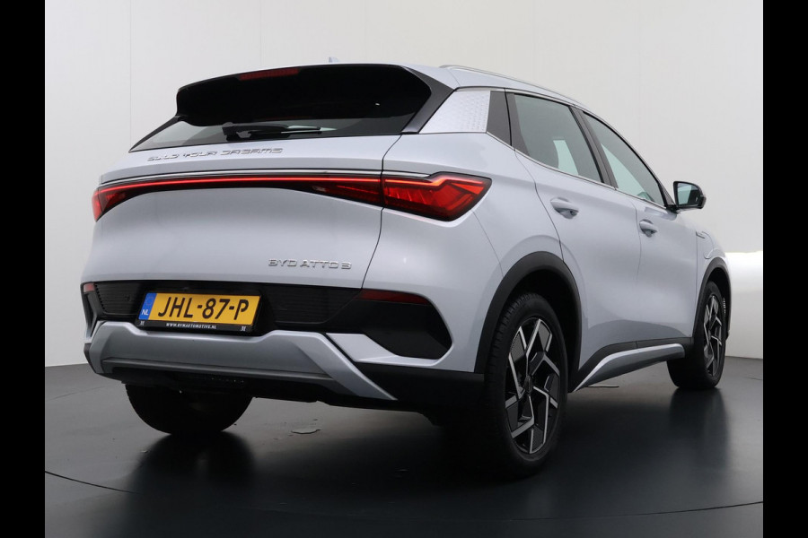 BYD ATTO 3 Comfort 60 kWh Onderhoud gehad bij BYD direct leverbaar RIJKLAAR INCL. FABR. GARANTIE T/M 2029 | AANDRIJFLIJN EN ACCU ZELFS T/M 203