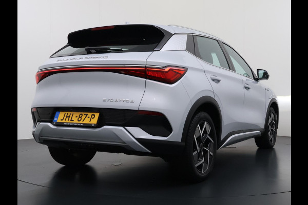 BYD ATTO 3 Comfort 60 kWh Onderhoud gehad bij BYD direct leverbaar RIJKLAAR INCL. FABR. GARANTIE T/M 2029 | AANDRIJFLIJN EN ACCU ZELFS T/M 203