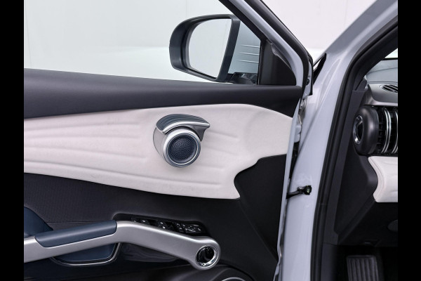 BYD ATTO 3 Comfort 60 kWh Onderhoud gehad bij BYD direct leverbaar RIJKLAAR INCL. FABR. GARANTIE T/M 2029 | AANDRIJFLIJN EN ACCU ZELFS T/M 203